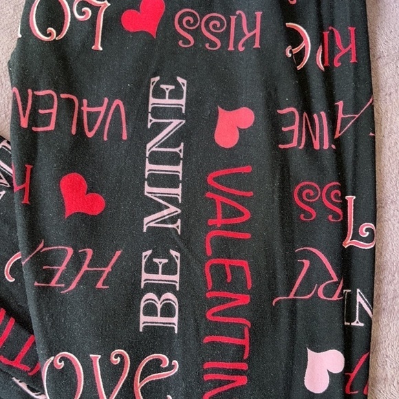 Just One Valentine legging‎ medium - Picture 2 of 3